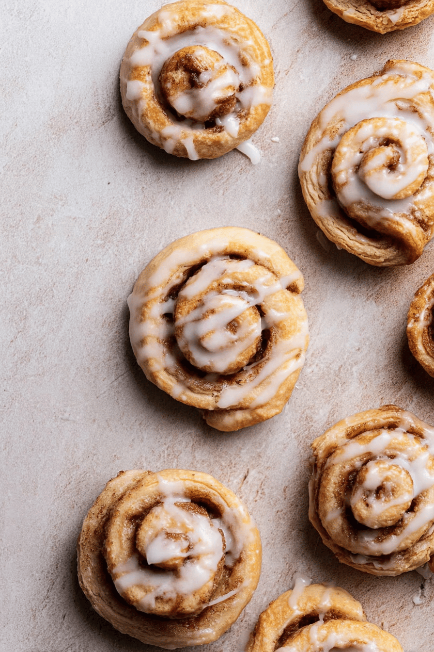 mini pie crust cinnamon rolls
